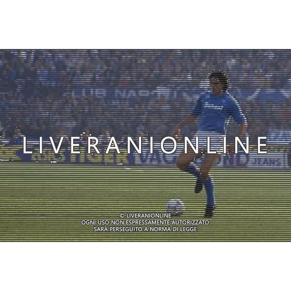 RETROSPETTIVA ANDREA CARNEVALE CALCIATORE NELLA FOTO CON LA MAGLIA DEL NAPOLI CALCIO AG ALDO LIVERANI SAS