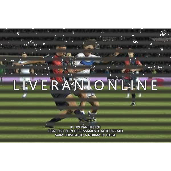 Stadio San Vito-Marulla in Cosenza Serie B 2022-2023 Playout gara d\'andata Cosenza-Brescia In foto: Meroni chiusura su Rodriguez ©Andrea Rosito/Agenzia Aldo Liverani Sas