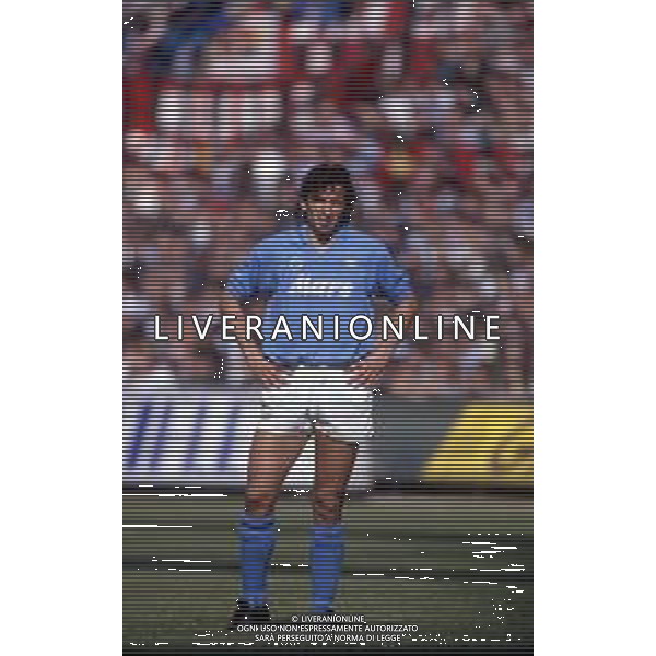 RETROSPETTIVA ANDREA CARNEVALE CALCIATORE NELLA FOTO CON LA MAGLIA DEL NAPOLI CALCIO AG ALDO LIVERANI SAS