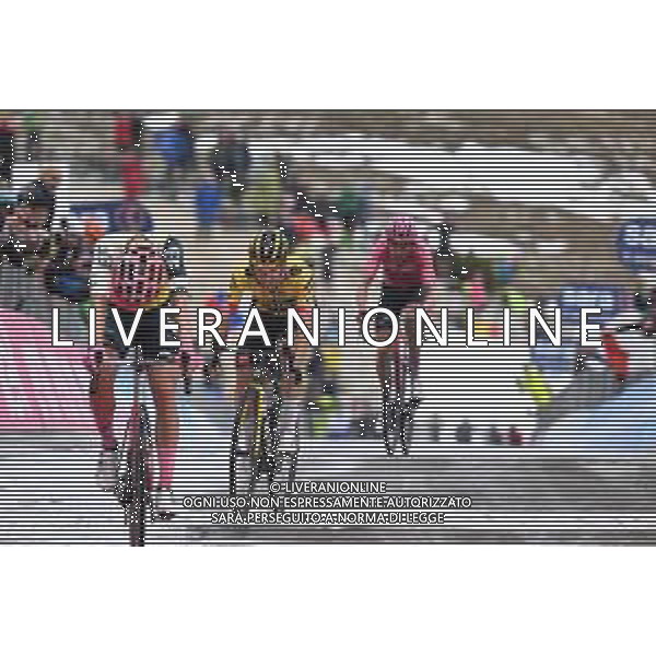 26-05-2023 Giro D\'italia; Tappa 19 Longarone - Tre Cime Di Lavaredo; 2023, Jumbo - Visma; Roglic, Primoz; Tre Cime Di Lavaredo; ©SIROTTI / AGENZIA ALDO LIVERANI SAS