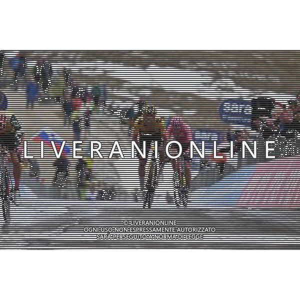 26-05-2023 Giro D\'italia; Tappa 19 Longarone - Tre Cime Di Lavaredo; 2023, Jumbo - Visma; 2023, Ineos Grenadiers; Roglic, Primoz; Geraint, Thomas; Tre Cime Di Lavaredo; ©SIROTTI / AGENZIA ALDO LIVERANI SAS