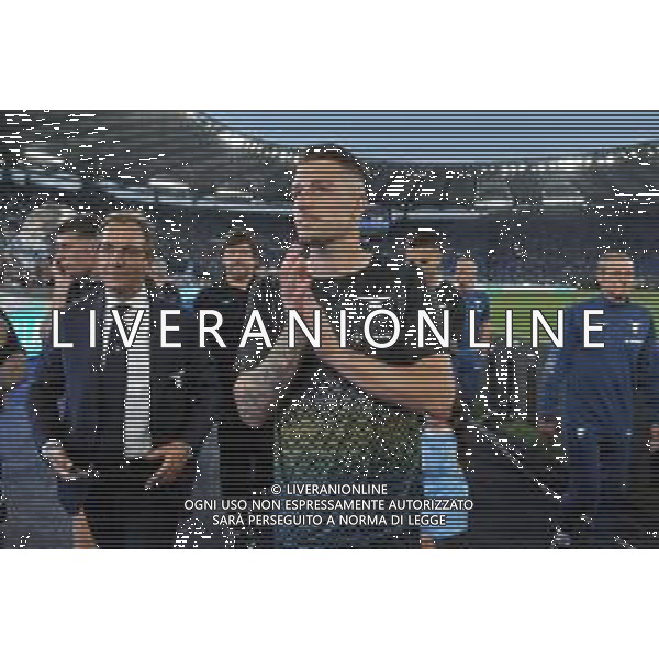 Lazio vs Cremonese Campionato Serie A TIM - 37 Giornata - Stadio Olimpico - Roma 28-05-2023 nella foto sergej Milinkovic Savic saluta il suo pubblico ©Federico Gaetano / AGENZIA ALDO LIVERANI SAS