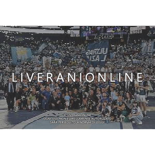 Lazio vs Cremonese Campionato Serie A TIM - 37 Giornata - Stadio Olimpico - Roma 28-05-2023 nella foto il gruppo della Lazio di oggi e del 2013 in posa sotto la curva ©Federico Gaetano / AGENZIA ALDO LIVERANI SAS