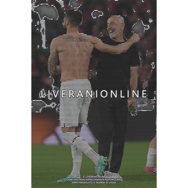 Torino 28.05.2023 Allianz Stadium @Manuela Viganti/Ag. Aldo Liverani sas Juventus vs Milan Campionato Calcio Serie A TIM 2022/2023 37a giornata Nella foto: stefano pioli e olivier giroud festeggiano a fine gara ©Viganti / AGENZIA ALDO LIVERANI SAS