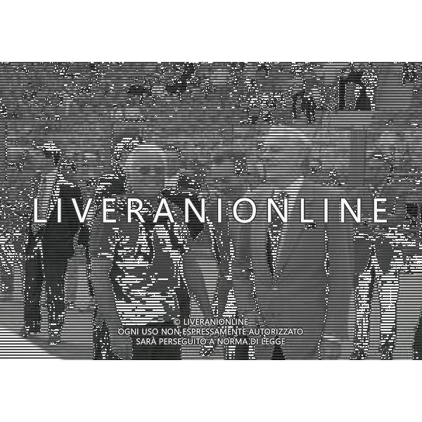 24-04-1994 PIACENZA-CAMPIIONATO DI CALCIO SERIE A PIACENZA-JUVENTUS 0-0 NELLA FOTO LEONARDO GARILLI PRESIDENTE PIACENZA CALCIO CON GIORGIO ARMANI AG ALDO LIVERANI SAS