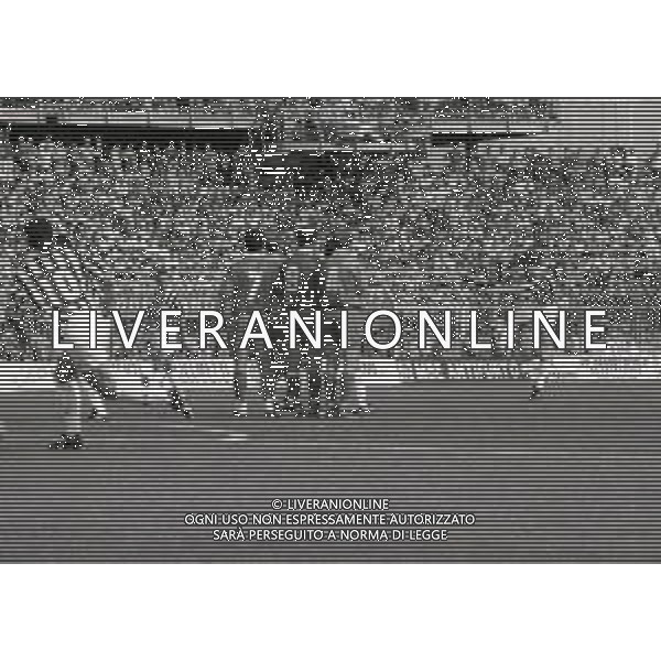 24-04-1994 PIACENZA-CAMPIIONATO DI CALCIO SERIE A PIACENZA-JUVENTUS 0-0 NELLA FOTO PUNIZIONE ANDREAS MOLLER AG ALDO LIVERANI SAS
