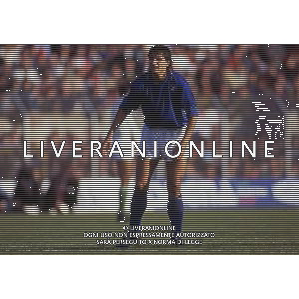 RETROSPETTIVA ANDREA CARNEVALE CALCIATORE NELLA FOTO ANDREA CARNEVALE CON LA MAGLIA DELLA NAZIONALE ITALIANA AG ALDO LIVERANI SAS