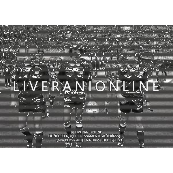 NEG-18-04-1992 MILANO CAMPIONATO DI CALCIO SERIE A MILAN-INTER 1-0 NELLA FOTO L\'ARBITRO GRAZIANO CESARI AG ALDO LIVERANI SAS