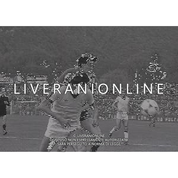 NEG-20-04-1980 COMO CAMPIONATO DI CALCIO SERIE B COMO-ATALANTA 1-0 NELLA FOTO GIOVANNI MEI E EZIO CAVAGNETTO AG ALDO LIVERANI SAS