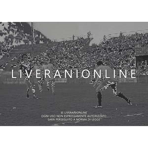 NEG-19-12-1982 COMO CAMPIONATO DI CALCIO SERIE B COMO-AREZZO 0-1 NELLA FOTO PARATA GIUSEPPE PELLICANO\' AG ALDO LIVERANI SAS