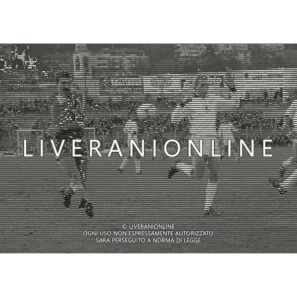 NEG-19-12-1982 COMO CAMPIONATO DI CALCIO SERIE B COMO-AREZZO 0-1 NELLA FOTO MASSIMO PALANCA AG ALDO LIVERANI SAS