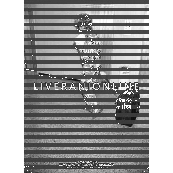 Neg- RETROSPETTIVA ENRICA BONACCORTI CONDUTTRICE TELEVISIVA NELLA FOTO AL 25° PREMIO REGIA TELEVISIVA NELL\'ANNO 1985 AG ALDO LIVERANI SAS