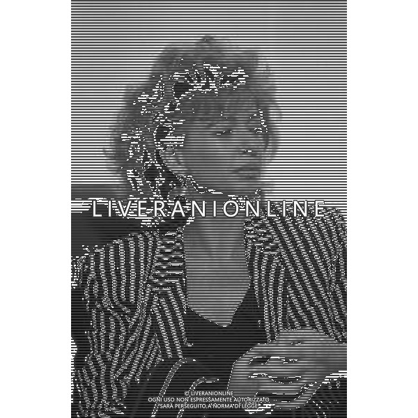 Neg- RETROSPETTIVA ENRICA BONACCORTI CONDUTTRICE TELEVISIVA NELLA FOTO A MILANO NELL\'ANNO 1988 AG ALDO LIVERANI SAS