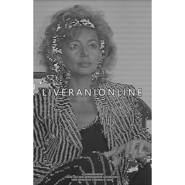 Neg- RETROSPETTIVA ENRICA BONACCORTI CONDUTTRICE TELEVISIVA NELLA FOTO A MILANO NELL\'ANNO 1988 AG ALDO LIVERANI SAS