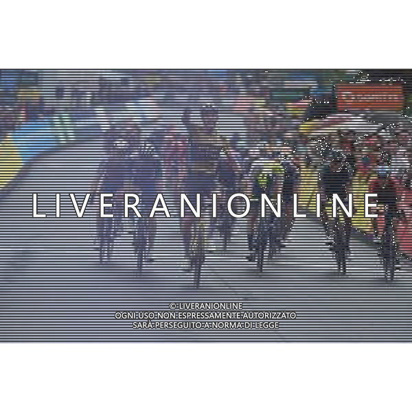04-06-2023 Criterium Du Dauphine Libere; Tappa 01 Chambon Sur Lac - Chambon Sur Lac; 2023, Jumbo - Visma; 2023, Uae Emirates; 2023, Intermarche - Circus Wanty; Laporte, Christophe; Trentin, Matteo; Herregodts, Rune; Chambon Sur Lac; ©SIROTTI / AGENZIA ALDO LIVERANI SAS