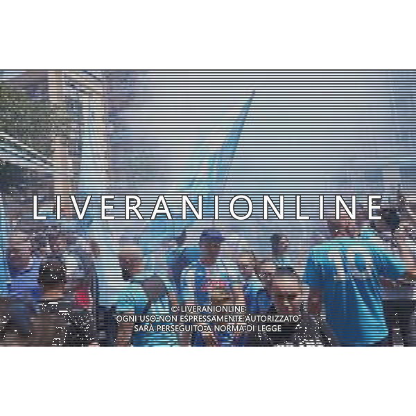 Napoli - Sampdoria Campionato Calcio Serie A Tim 04.06.2023 nella foto: Festeggiamenti dei tifosi fuori lo stadio prima della partita Foto Mosca, Ag.Liverani / AGENZIA ALDO LIVERANI SAS