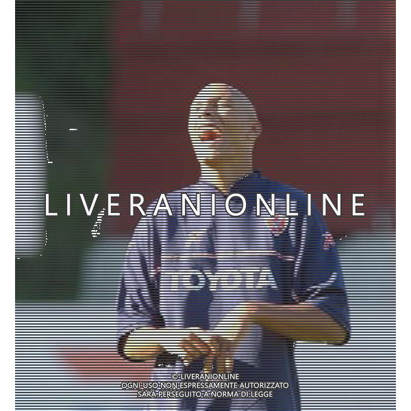 VANTAA (FINLANDIA) 25/07/2003 TERZO TURNO INTERTOTO 003ALLIANSSI-PERUGIA ALLENAMENTO NELLA FOTO:BOTHROYD SE LA RIDE DI GUSTO* FOTO 1905/ROBERTO SETTONCE/ALDO LIVERANI S.A.S.