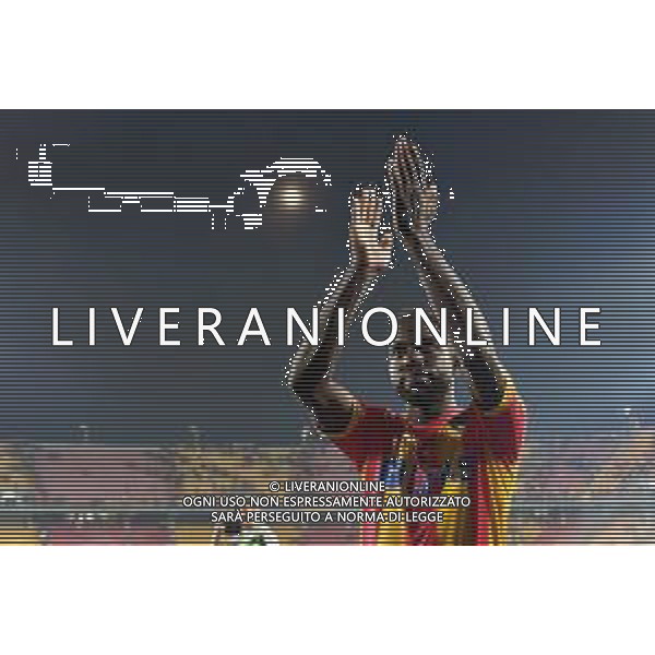 Samuel Umtiti (US Lecce) applauds fans during the Italian soccer Serie A match US Lecce vs Bologna FC on June 04, 2023 at Via del Mare Stadium in Lecce, Italy. Photo by Emmanuele Mastrodonato/ag. Aldo Liverani sas