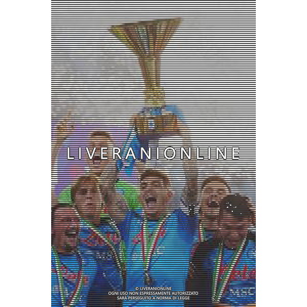 04-06-2023 NAPOLI CAMPIONATO DI CALCIO SERIE A NAPOLI-SAMPDORIA FESTA SCUDETTO: PREMIAZIONE NAPOLI 3 SCUDETTO CAMPIONE D\'ITALIA GIOVANNI DI LORENZO FOTO MOSCA\AG.ALDO LIVERANI