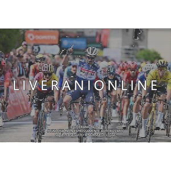 05-06-2023 Criterium Du Dauphine Libere; Tappa 02 Brassac Les Mines - La Chaise Dieu; 2023, Soudal - Quickstep; 2023, Ef Education - Easypost; 2023, Jumbo - Visma; Alaphilippe, Julian; Carapaz Antonio, Richard Antonio; Laporte, Christophe; La Chaise Dieu; ©SIROTTI / AGENZIA ALDO LIVERANI SAS