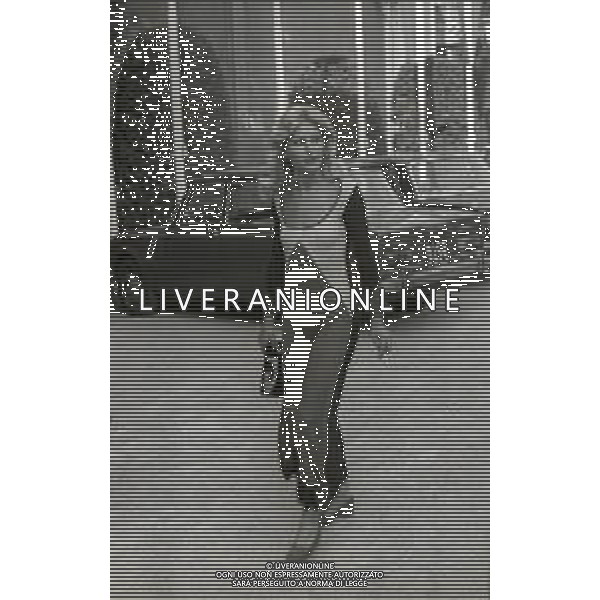 NEG-RETROSPETTIVA GABRIELLA FARINON ATTRICE NELLA FOTO GABRIELLA FARINON A STRESA NELL\'ANNO 1971 AL PREMIO BAGATTO D\'ORO AG ALDO LIVERANI SAS