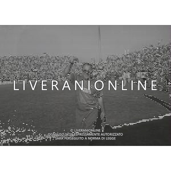 NEG- 15-06-1994 CREMONA SPAREGGIO PER LA PROMOZIONE IN SERIE A PADOVA-CESENA 2-1 NELLA FOTO GINO STACCHINI ALLENATORE PADOVA CALCIO A FINE GARA AG ALDO LIVERANI SAS