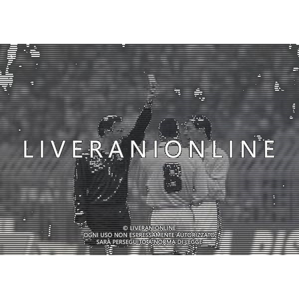 NEG-27-02-1994 PIACENZA CAMPIONATO DI CALCIO SERIE A PIACENZA -LAZIO 1-2 NELLA FOTO L\'ARBITRO FRANCESCO ARENA CON DIEGO FUSER E ARON WINTER AG ALDO LIVERANI SAS