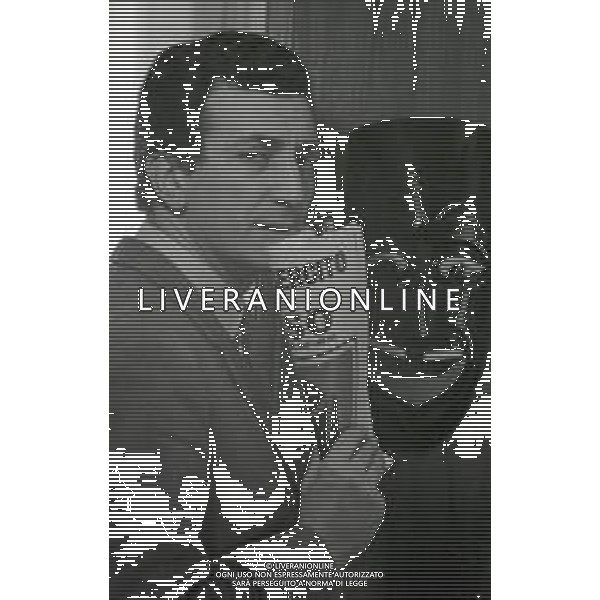 NEG-RETROSPETTIVA LUIGI VANNUCCHI ATTORE NELLA FOTO LUIGI VANNUCCHI A ROMA NELL\'ANNO 1968  FOTO PASCUTTINI-AG ALDO LIVERANI SAS 