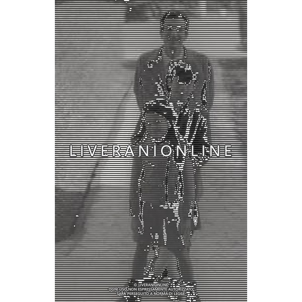 NEG-RETROSPETTIVA LUIGI VANNUCCHI ATTORE NELLA FOTO LUIGI VANNUCCHI A ROMA NELL\'ANNO 1968 CON LA FAMIGLIA FOTO PASCUTTINI-AG ALDO LIVERANI SAS 