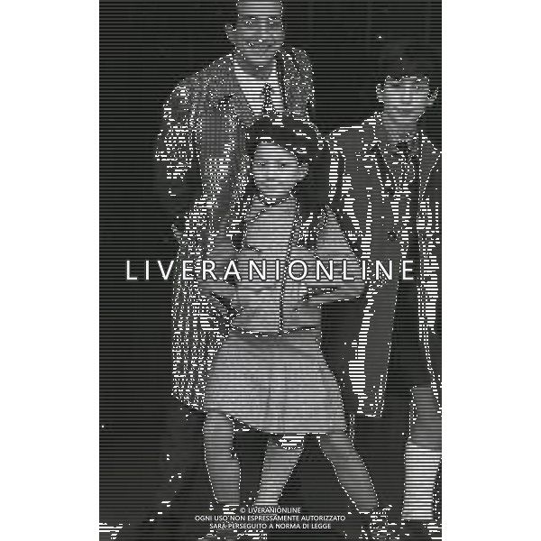 NEG-RETROSPETTIVA LUIGI VANNUCCHI ATTORE NELLA FOTO LUIGI VANNUCCHI A ROMA NELL\'ANNO 1968 CON LA FAMIGLIA FOTO PASCUTTINI-AG ALDO LIVERANI SAS 