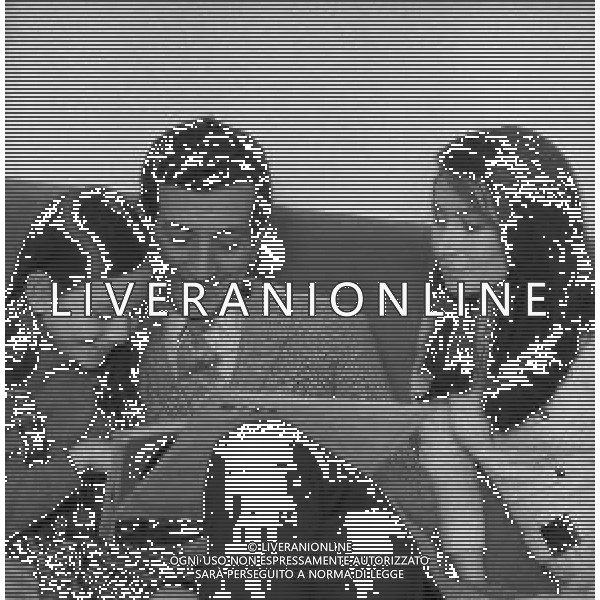 NEG-RETROSPETTIVA LUIGI VANNUCCHI ATTORE NELLA FOTO LUIGI VANNUCCHI A ROMA NELL\'ANNO 1968 CON LA FAMIGLIA FOTO PASCUTTINI-AG ALDO LIVERANI SAS 