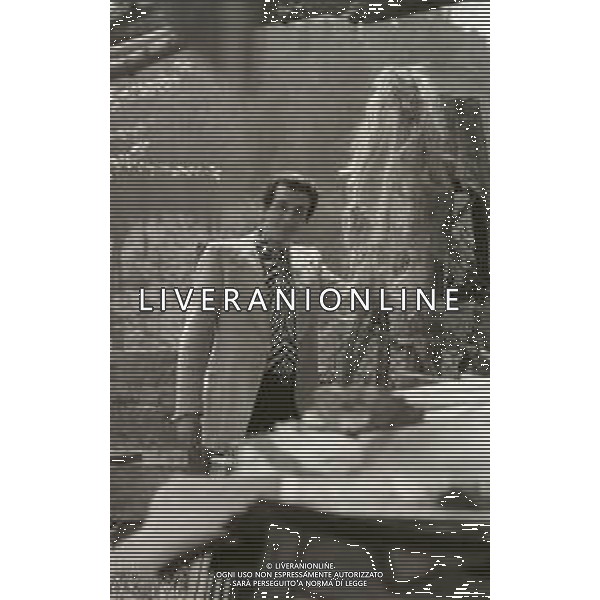 NEG-RETROSPETTIVA LUIGI VANNUCCHI ATTORE NELLA FOTO LUIGI VANNUCCHI A ROMA NELL\'ANNO 1970 AG ALDO LIVERANI SAS