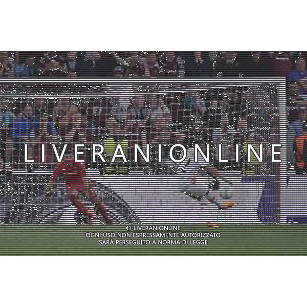 TVRG Mohamed Said Benrahma (West Ham United) segna il gol dell\'1 a 0 su rigore Fiorentina vs West Ham United Praga (CZE) 07-06-2023 Eden Arena Finale UEFA Conference League foto Roberto Garavaglia/ag. Aldo Liverani sas/AGENZIA ALDO LIVERANI SAS