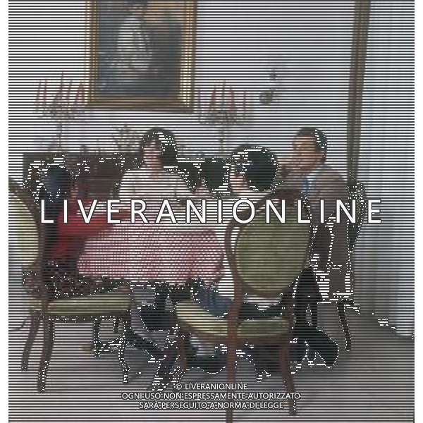COL-RETROSPETTIVA LUIGI VANNUCCHI ATTORE NELLA FOTO LUIGI VANNUCCHI CON LA FAMIGLIA A ROMA AG ALDO LIVERANI SAS