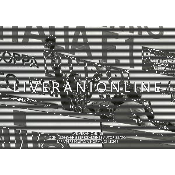 NEG- 11-09-1983 MONZA GRAN PREMIO D\'ITALIA F1 NELLA FOTO RENE\' ARNOUX AG ALDO LIVERANI SAS