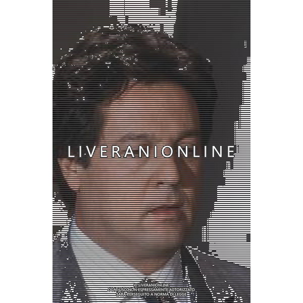 Dia- RETROSPETTIVA RENATO POZZETTO ATTORE NELLA FOTO NELLA TRASMISSIONE TELEVISIVA “ RISATISSIMA“ NELL\'ANNO 1985 AG ALDO LIVERANI SAS