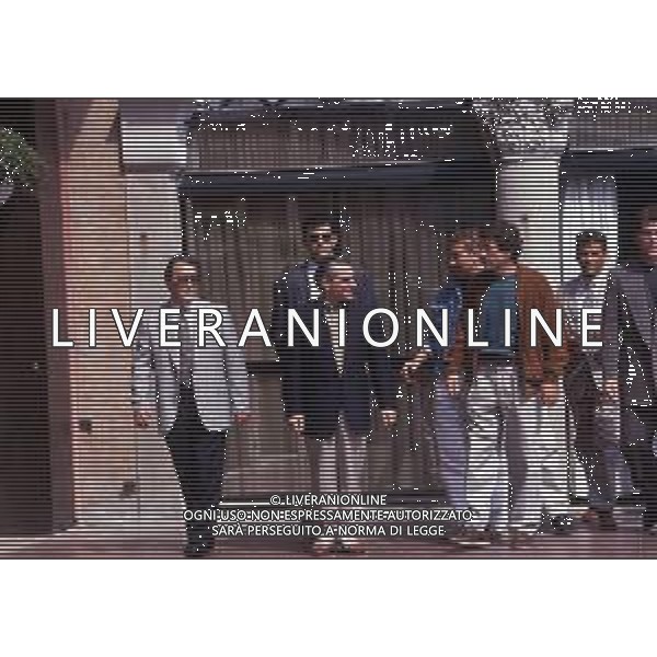 DIAP-RETROSPETTIVA ROBERT DE NIRO ATTORE NELLA FOTO ROBERT DE NIRO NELL\'ANNO 1990 A VENEZIA CON MARTIN SORZESE AG ALDO LIVERANI SAS  