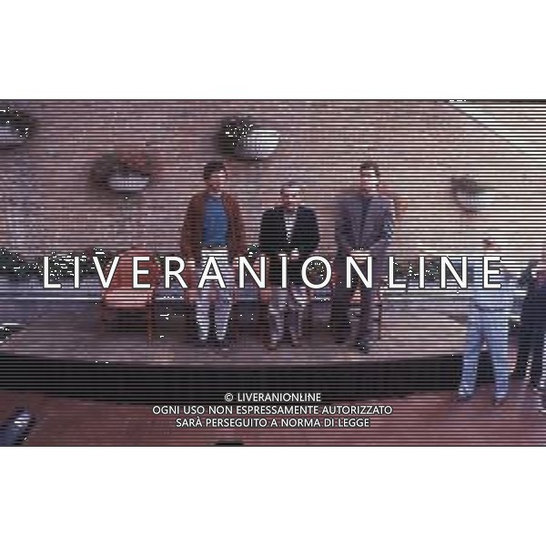 DIAP-RETROSPETTIVA ROBERT DE NIRO ATTORE NELLA FOTO ROBERT DE NIRO NELL\'ANNO 1990 A VENEZIA  AG ALDO LIVERANI SAS    