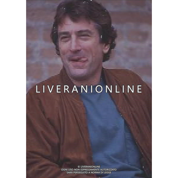 DIAP-RETROSPETTIVA ROBERT DE NIRO ATTORE NELLA FOTO ROBERT DE NIRO NELL\'ANNO 1990 A VENEZIA  AG ALDO LIVERANI SAS  