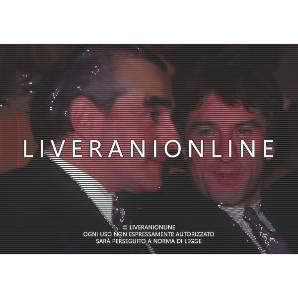DIAP-RETROSPETTIVA ROBERT DE NIRO ATTORE NELLA FOTO ROBERT DE NIRO NELL\'ANNO 1990 A VENEZIA CON MARTIN SCORZESE AG ALDO LIVERANI SAS 
