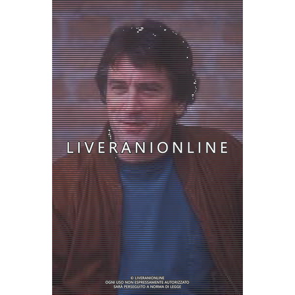 DIAP-RETROSPETTIVA ROBERT DE NIRO ATTORE NELLA FOTO ROBERT DE NIRO NELL\'ANNO 1990 A VENEZIA AG ALDO LIVERANI SAS 