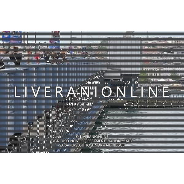 TVRG Istanbul nella foto pescatori sul ponte Galata Istanbul (TUR) 09-06-2023 Vedute delle diverse zone della citta\' foto Roberto Garavaglia/ag. Aldo Liverani sas