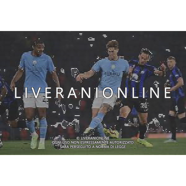 TVRG John Stones (Manchester City) e Hakan Calhanoglu (Inter) Manchester City vs Inter Istanbul (TUR) 10-06-2023 Ataturk Olympic Stadium Finale UEFA Champions League foto Roberto Garavaglia/ag. Aldo Liverani sas/ AGENZIA ALDO LIVERANI SAS