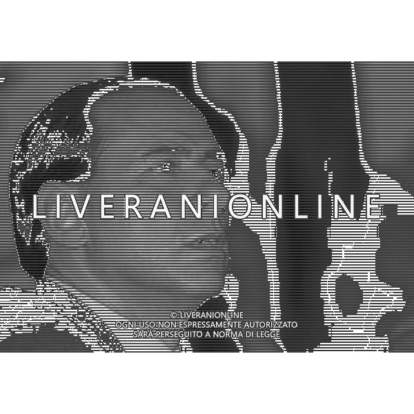 RETROSPETTIVA SILVIO BERLUSCONI IMPRENDITORE E POLITICO NELLA FOTO SILVIO BERLUSCONI IN UNA CONFERENZA STAMPA A MILANO NELL\'ANNO 1986 AG ALDO LIVERANI SAS