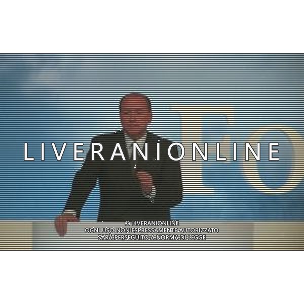 Neg Col- PRIMO CONGRESSO NAZIONALE DEL PARTITO DI FORZA ITALIA, AD ASSAGO (MILANO) DAL 16-18 APRILE 1998 NELLA FOTO IL PRESIDENTE SILVIO BERLUSCONI AG ALDO LIVERANI SAS