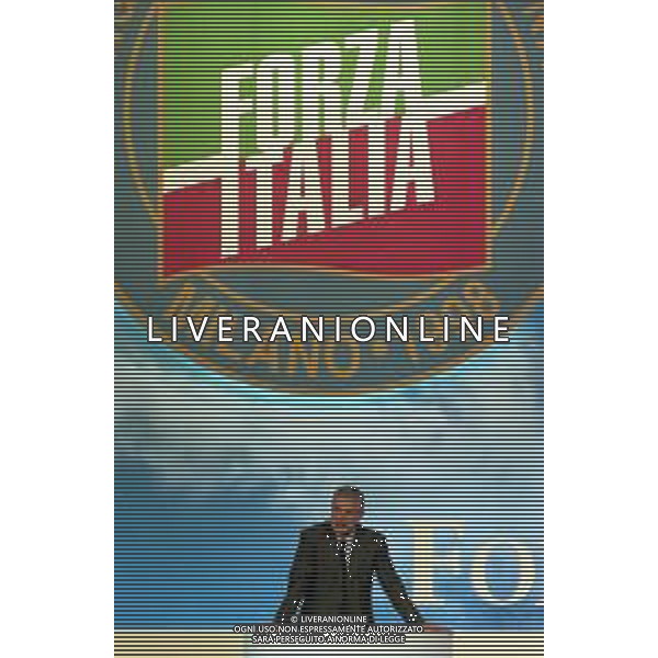 Neg Col- PRIMO CONGRESSO NAZIONALE DEL PARTITO DI FORZA ITALIA, AD ASSAGO (MILANO) DAL 16-18 APRILE 1998 NELLA FOTO ROBERTO FORMIGONI AG ALDO LIVERANI SAS