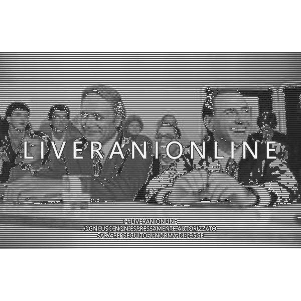 Neg- RETROSPETTIVA SILVIO BERLUSCONI POLITICO-STATISTA NELLA FOTO CON MARIO FORMENTON A UN DIBATTITO ALLA FESTA DELL\'UNITA\' A MILANO NEL SETTEMBRE 1986 AG ALDO LIVERANI SAS