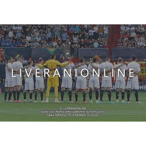 Italy\'s squad holds a moment of silence in memory of Silvio Berlusconi during the UEFA Nations League 2022/23 semifinal match between Spain and Italy at FC Twente Stadium on June 15, 2023 in Enschede, Netherland. Photo by Emmanuele Mastrodonato/ag. Aldo Liverani sas