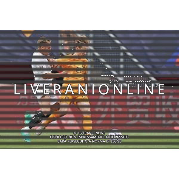 Davide Frattesi (Italy) and Frenkie de Jong (Netherlands) during the UEFA Nations League 2022/23 match between Netherland and Italy at FC Twente Stadium on June 18, 2023 in Enschede, Netherland. Photo by Emmanuele Mastrodonato/ag. Aldo Liverani sas