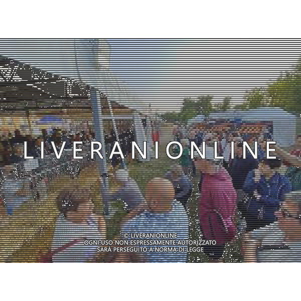 IMOLA 18 06 2023 FIERA AGRICOLA GARA DI CANTO DEL GALLO VINCITORE GALLO VALDARNO BIANCO NELLA FOTO IL PUBBLICO ©SANNA / AGENZIA ALDO LIVERANI SAS